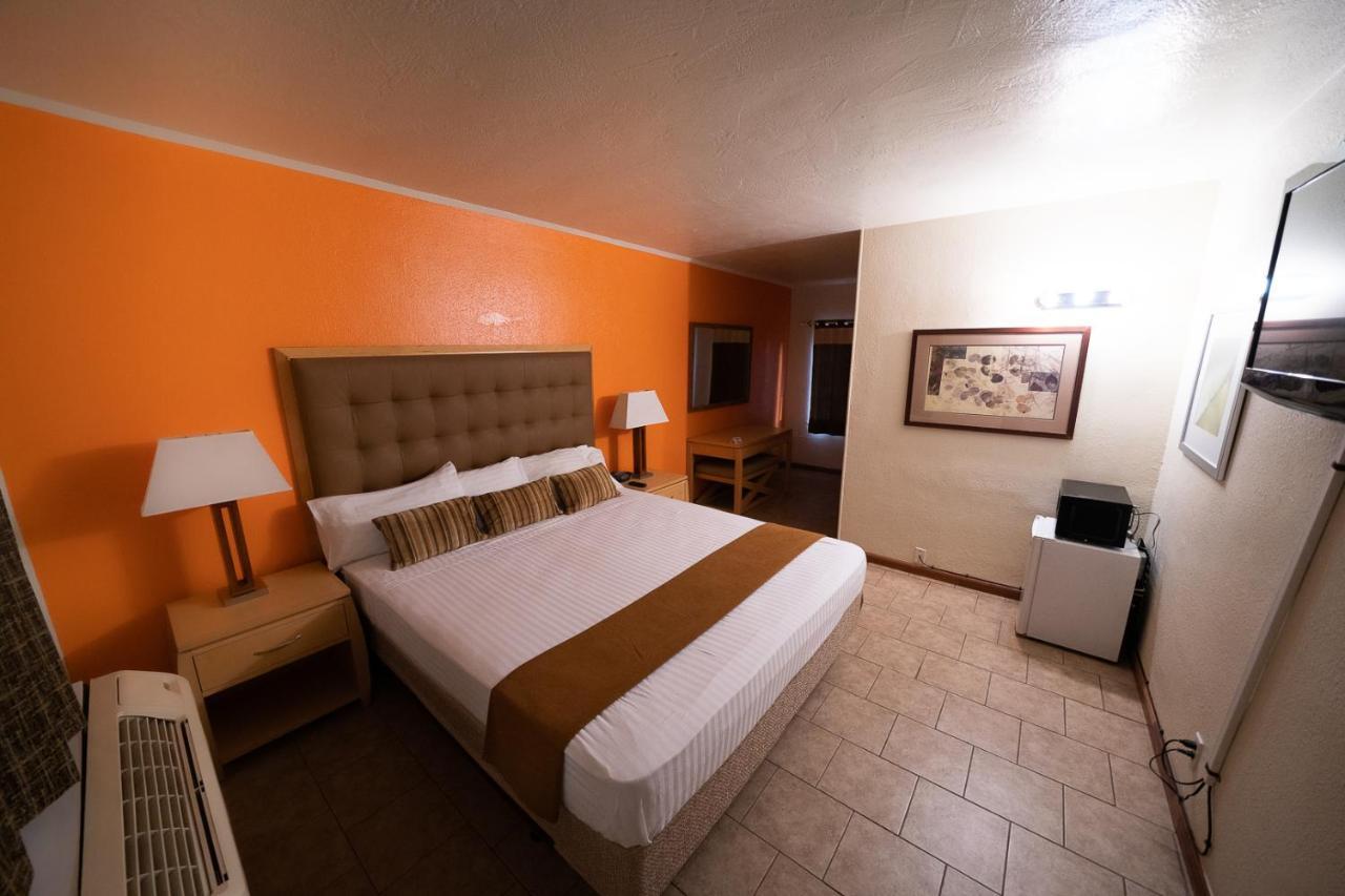 Stay Inn Suite Stockton Exterior foto
