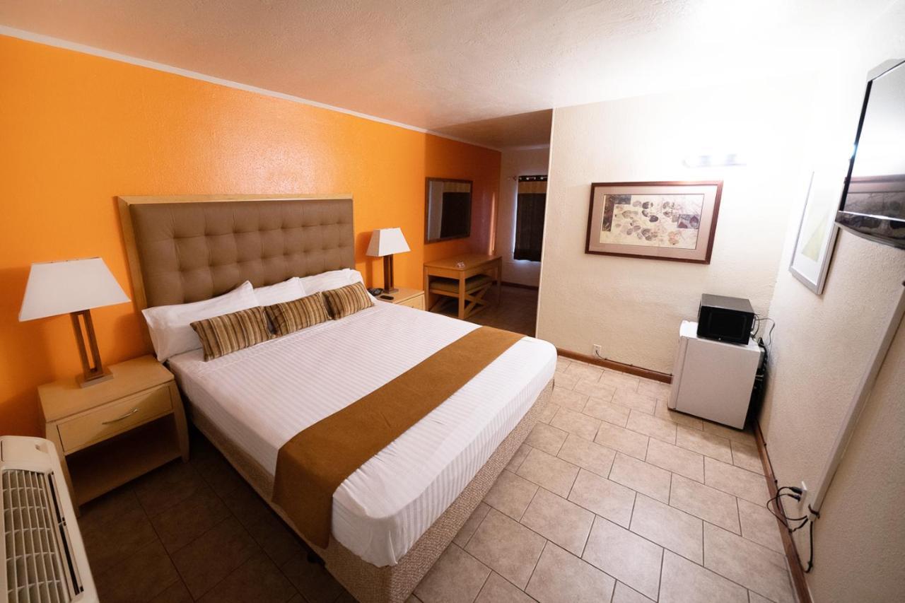 Stay Inn Suite Stockton Exterior foto