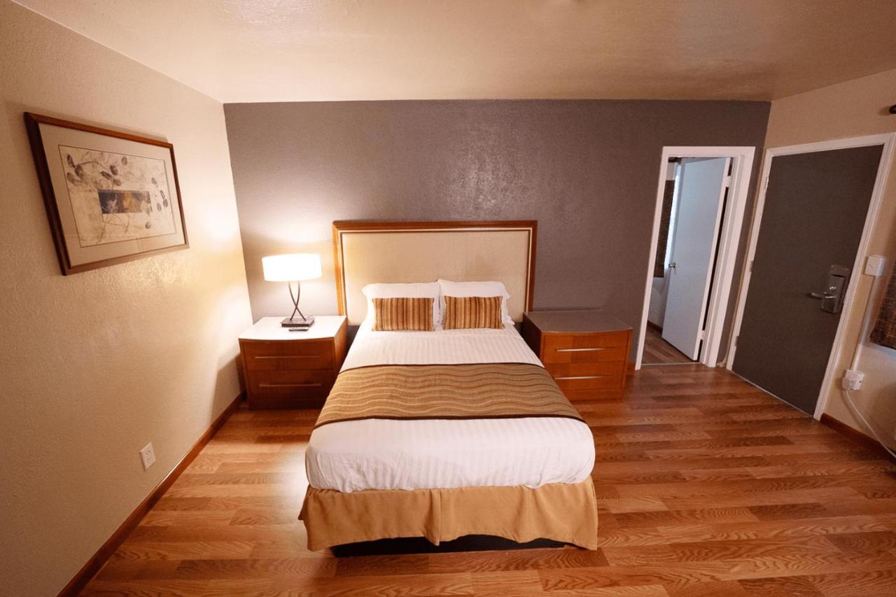 Stay Inn Suite Stockton Exterior foto